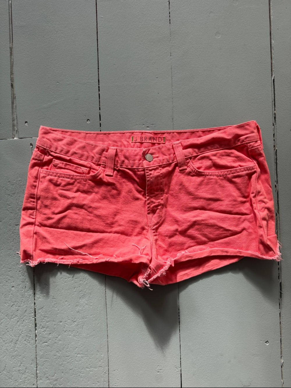 J brand Coral Pink Women’s Denim Cutoff Shorts size 31